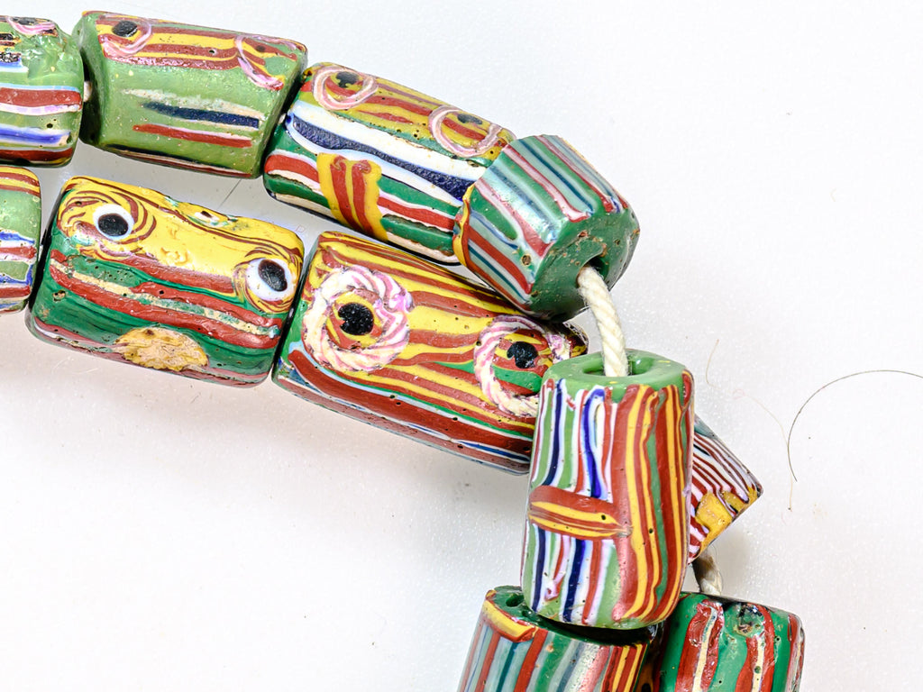 VAM500,African trade millefiori, African Trade Venetian, Antic Millefiori Bead, Antique Trade Beads, Collectible Bead, Collectible Beads, Elbow Bead, Elbow Venetian, venetian millefiori, venetian millefiori beads