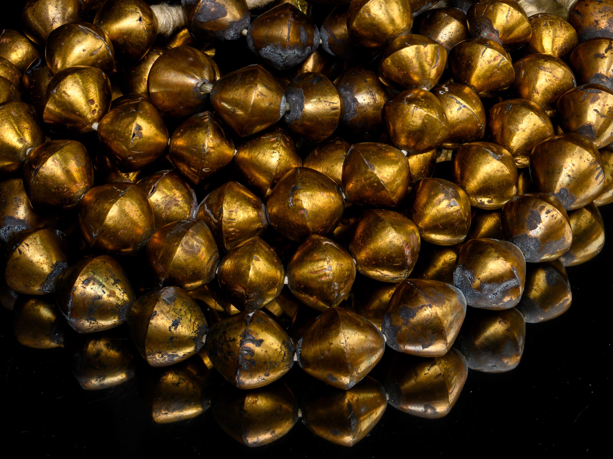 BT1020 African trade, Vintage Baule lost wax offers cast brass beads, 50 beads. average 16mm, Hole is 5mm