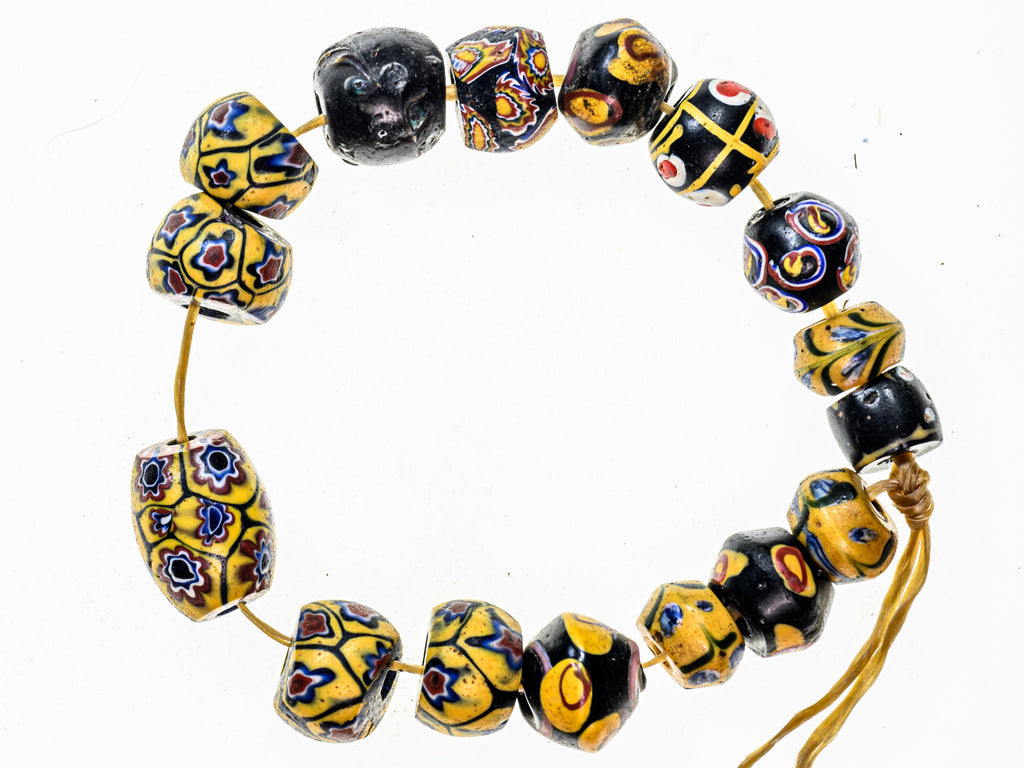 VAT001,African Trade beads, African Trade Venetian, antique african trade beads, Antique Trade Beads, Antique venetian beads, Collectible Bead, Collectible Beads, Old Venetian Beads