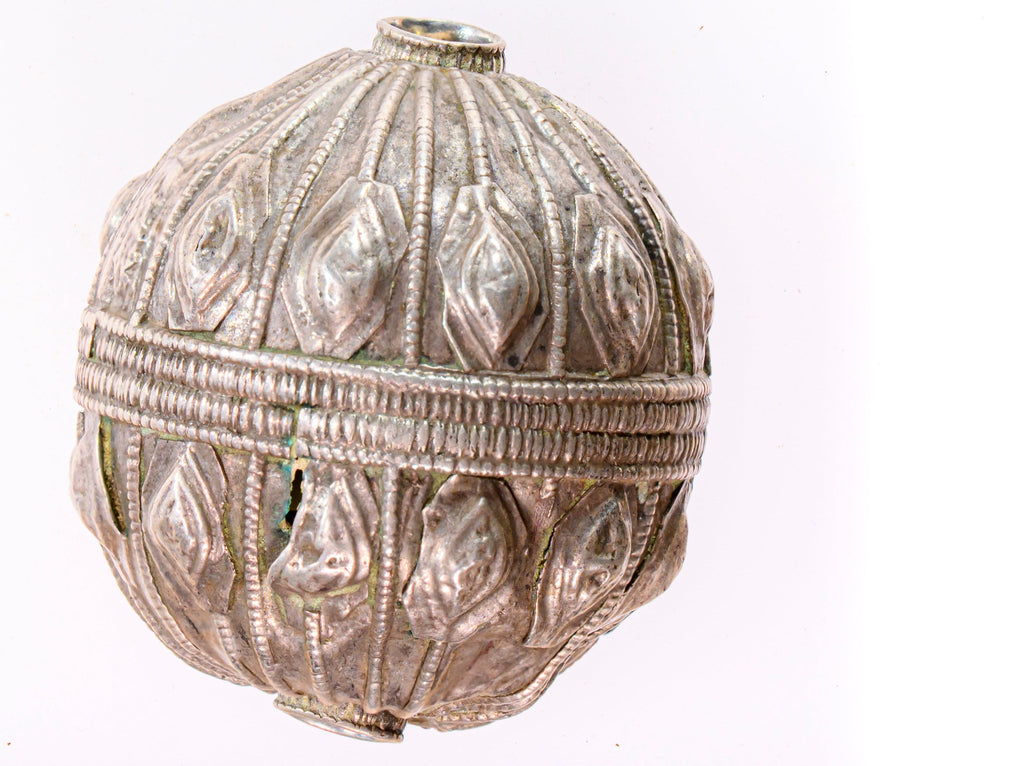 Large Antique Handmade Old Silver Globe Bead from Yemen (42x38mm), Ethnic Bead