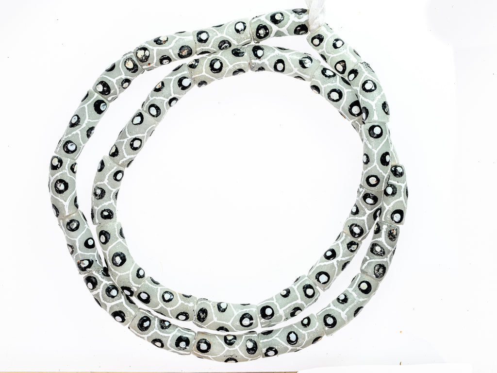 Recycled Glass Beads from Ghana - grey / black / white - M00381