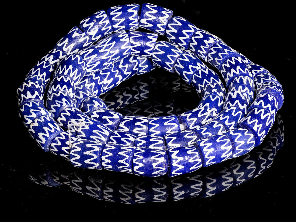 Recycled Glass Beads from Ghana - blue with white zig zag pattern - M00398