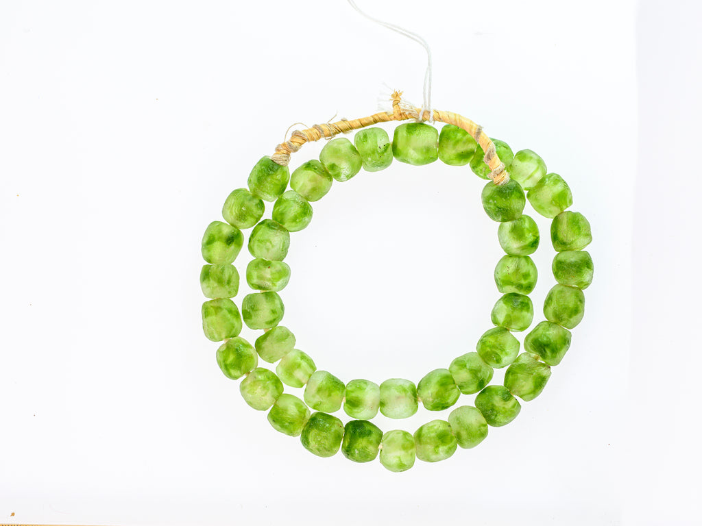 Recycled Glass Beads from Ghana M00408 - light green swirl