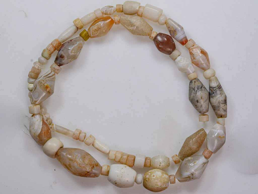 ANS200,ancient agate bead, Ancient Agate beads, ancient dig agate, Antique Agate beads, Antique Bead, Collectible Beads, dig agate Mali, excavated agate bead