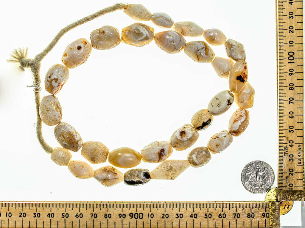 ANS200,ancient agate bead, Ancient Agate beads, ancient dig agate, Antique Agate beads, Antique Bead, Collectible Beads, dig agate Mali, excavated agate bead