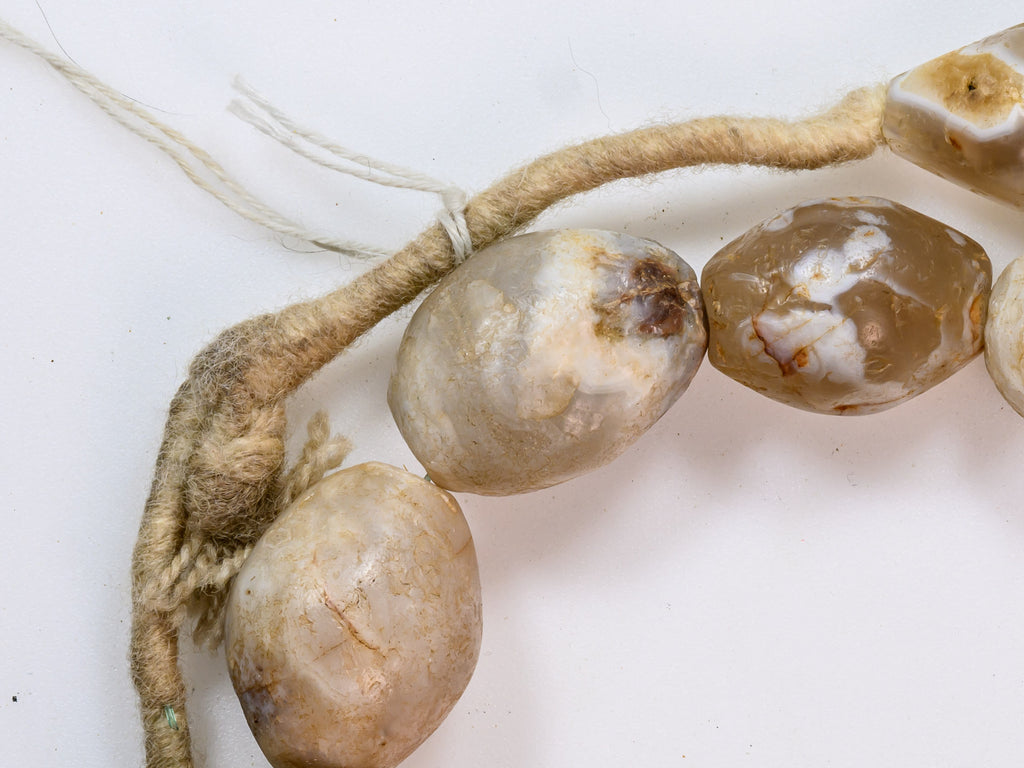 ANS200,ancient agate bead, Ancient Agate beads, ancient dig agate, Antique Agate beads, Antique Bead, Collectible Beads, dig agate Mali, excavated agate bead