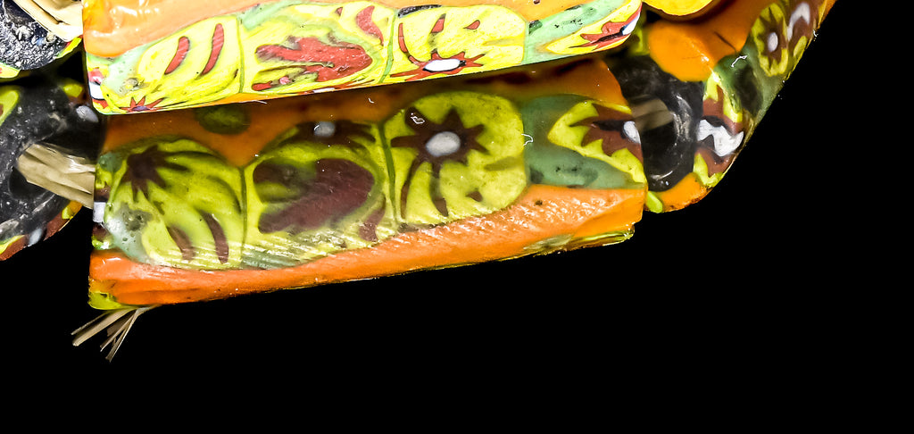 VAM500,African trade millefiori, African Trade Venetian, Antic Millefiori Bead, Antique Trade Beads, Collectible Bead, Collectible Beads, Elbow Bead, Elbow Venetian, venetian millefiori, venetian millefiori beads