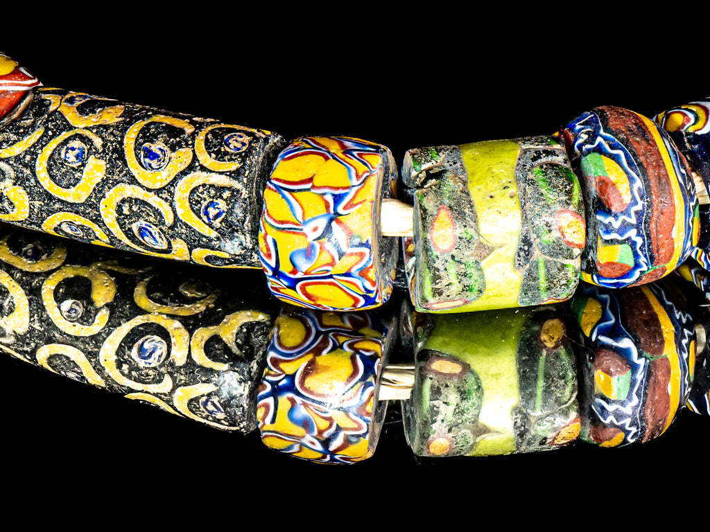 VAM500,African trade millefiori, African Trade Venetian, Antic Millefiori Bead, Antique Trade Beads, Collectible Bead, Collectible Beads, Elbow Bead, Elbow Venetian, venetian millefiori, venetian millefiori beads