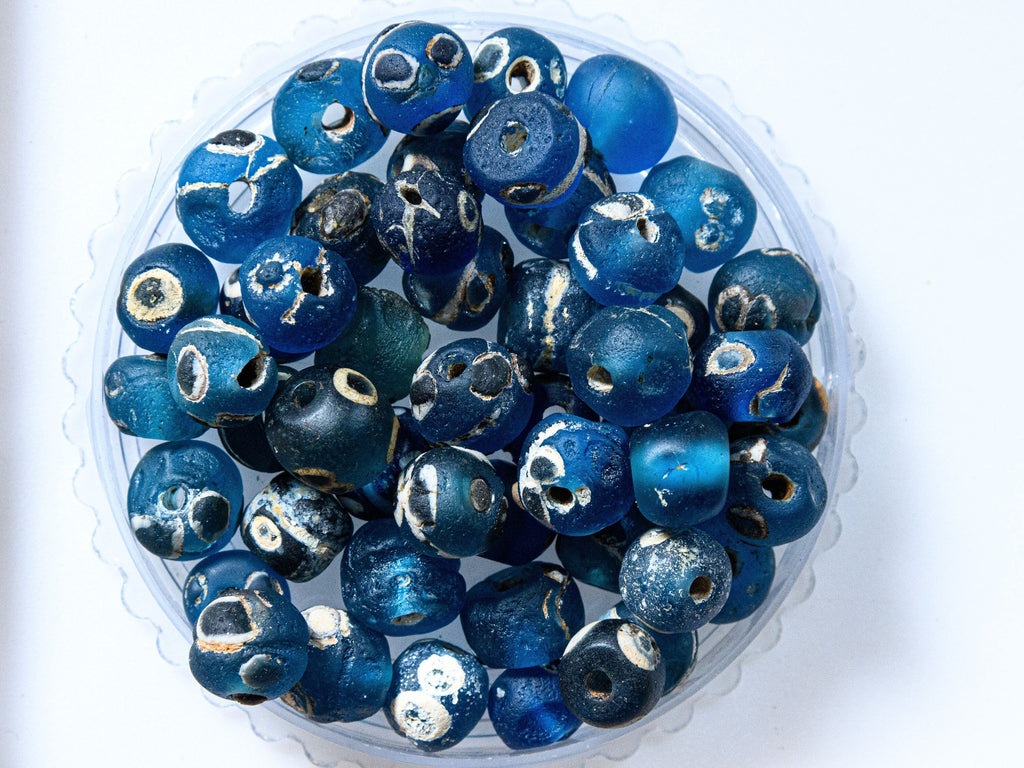 A short strand of 10 Large Ancient Islamic Period Blue Evil Eye Beads 0008