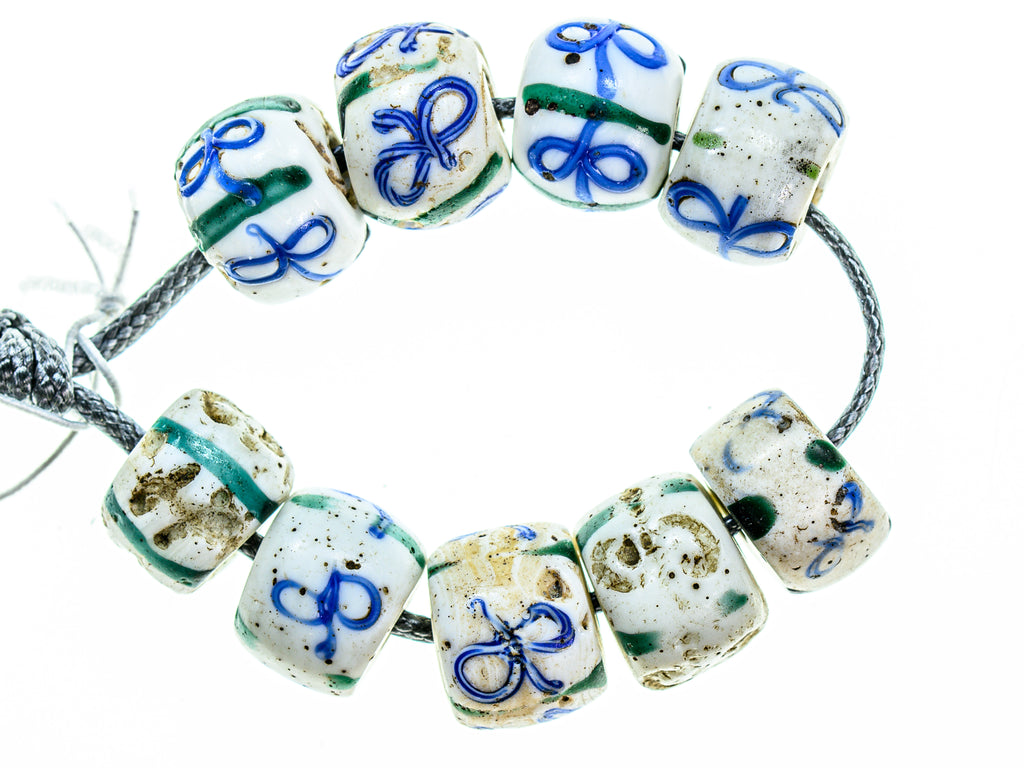 VAT001,African Trade beads, African Trade Venetian, antique african trade beads, Antique Trade Beads, Antique venetian beads, Collectible Bead, Collectible Beads, Old Venetian Beads