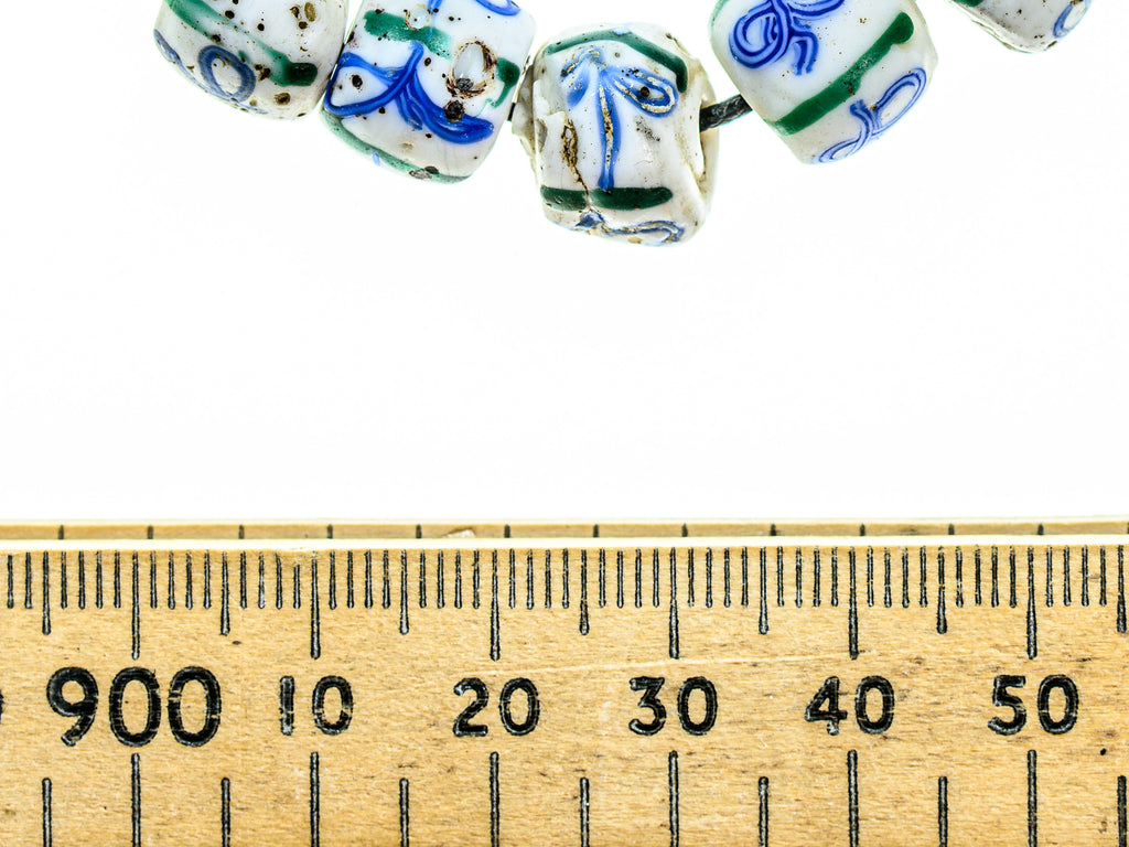 VAT001,African Trade beads, African Trade Venetian, antique african trade beads, Antique Trade Beads, Antique venetian beads, Collectible Bead, Collectible Beads, Old Venetian Beads