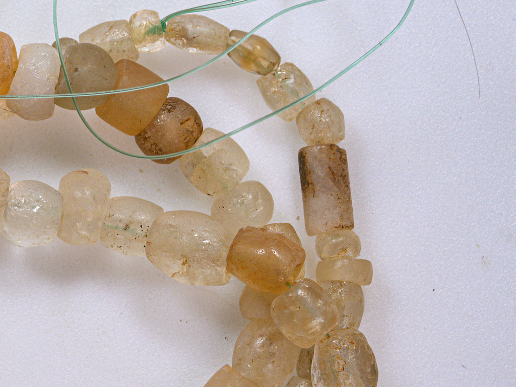 MST200,$100-$299, agate african trade, Antique Agate beads, Antique Bead, Vintage agate beads