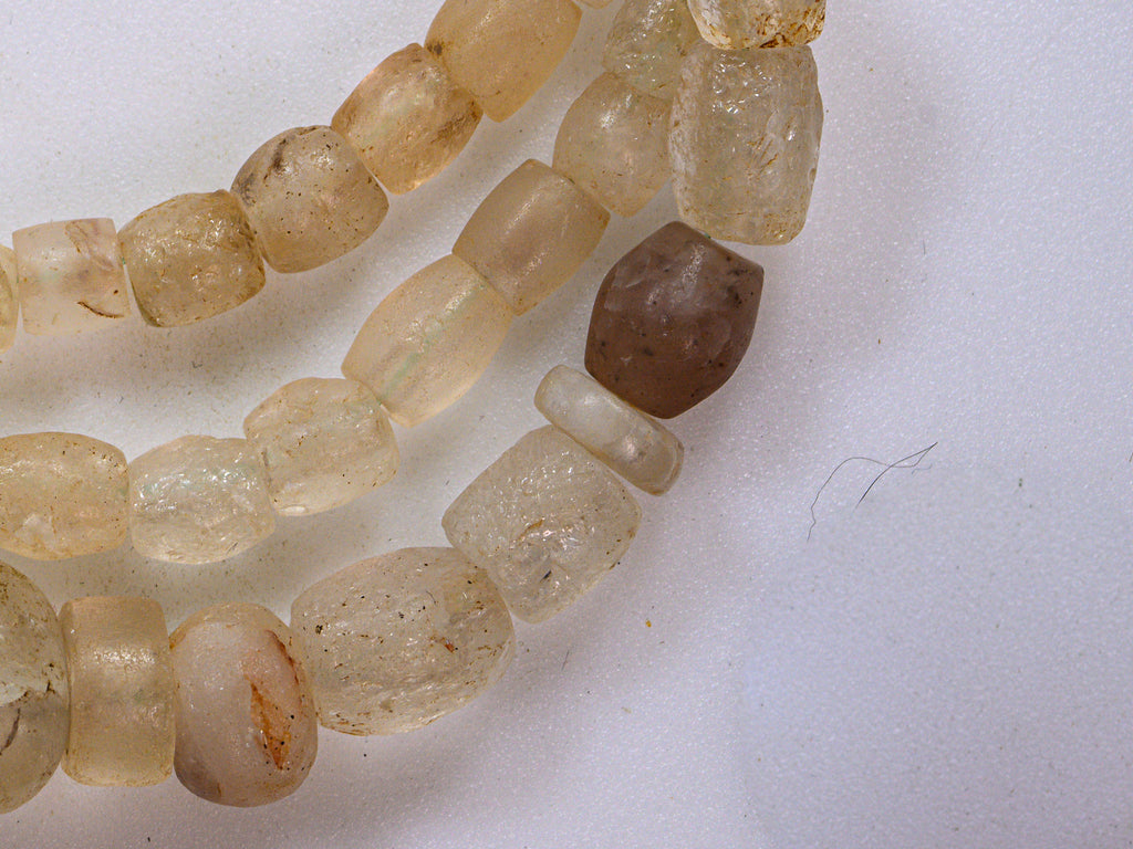 MST200,$100-$299, agate african trade, Antique Agate beads, Antique Bead, Vintage agate beads