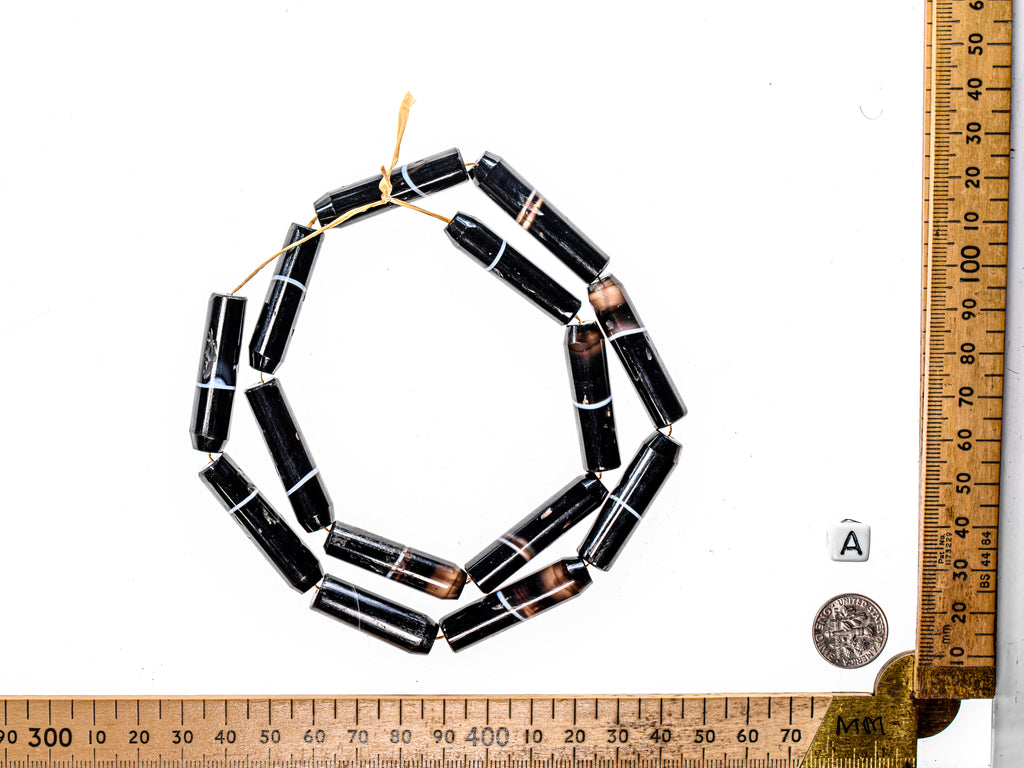 MST200,$100-$299, agate african trade, Antique Agate beads, Antique Bead, Vintage agate beads